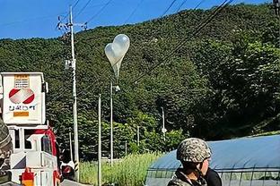 花样游泳世界杯北京站：中国双胞胎姐妹花林彦含/林彦君组合夺冠